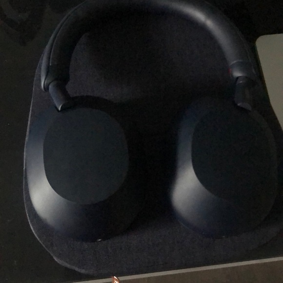 Sony Other - Sony XM5 great condition bought it not even a month ago